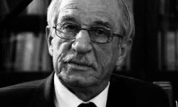 الموت يغيب الأديب العراقي فرج ياسين عن 80 عاماً